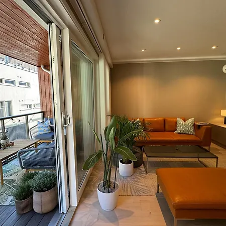 公寓 Luxury With 2 Bedrooms, 1,5 Bathrooms, Balcony And Garage *